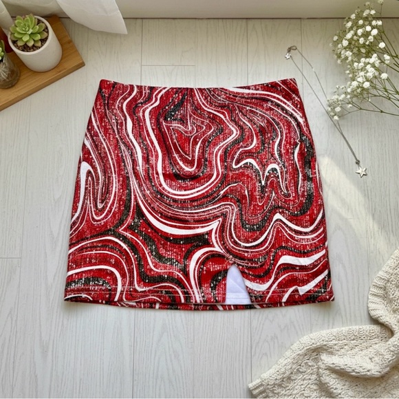 rue21 Red & Black Sequin Marble Swirl Mini Skirt - Size Medium - Picture 8 of 8